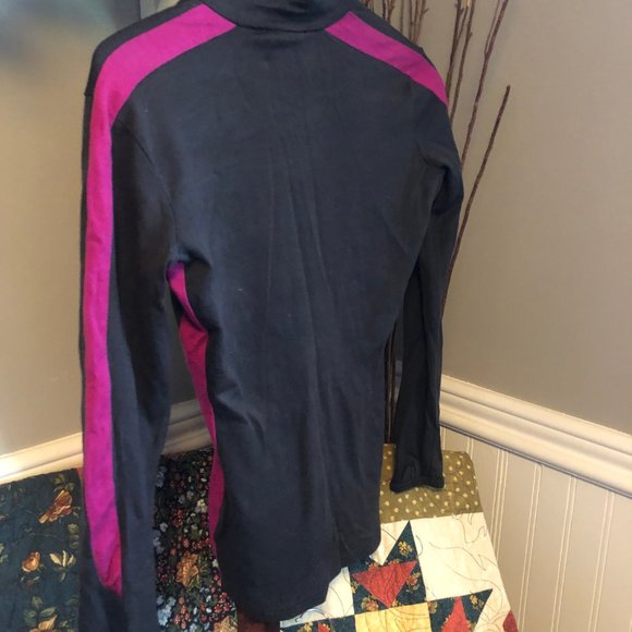 BARELY WORN - Icebreaker 100% Merino 260 GSM - XS - Zip Neck LS - Picture 4 of 4